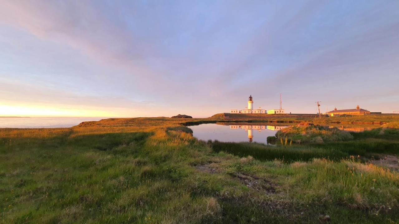 Self-Catering Lighthouse Keeper'S Cottage On The Nc500 Вік Екстер'єр фото