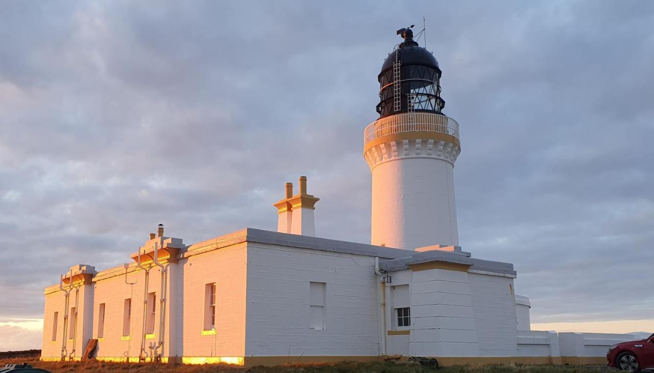 Self-Catering Lighthouse Keeper'S Cottage On The Nc500 Вік Екстер'єр фото