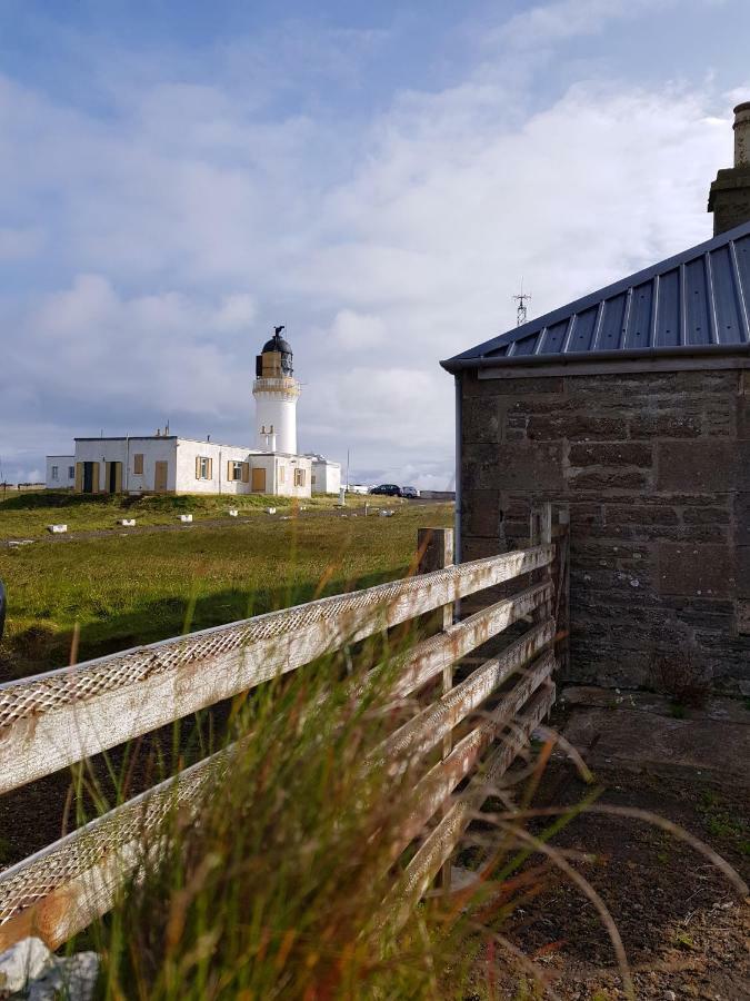 Self-Catering Lighthouse Keeper'S Cottage On The Nc500 Вік Екстер'єр фото